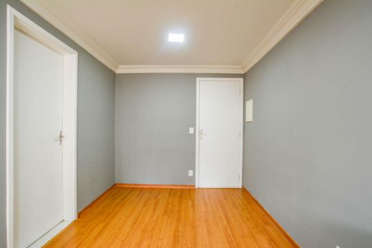 Sala de apartamento à venda com 2 quartos, 59m² em Parque Erasmo Assunção, Santo André