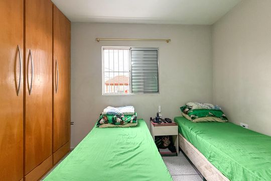 Quarto 2 de casa à venda com 3 quartos, 130m² em Jardim Vergueiro, São Paulo