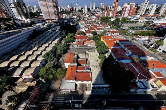 Vista  de apartamento à venda com 1 quarto, 48m² em Vila Sao Francisco (zona Sul), São Paulo
