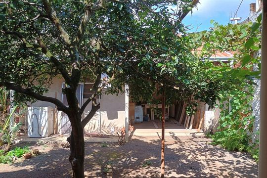 Casa à venda com 1 quarto, 70m² em Harmonia, Canoas