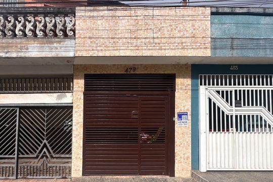 Fachada de casa à venda com 3 quartos, 180m² em Baeta Neves, São Bernardo do Campo
