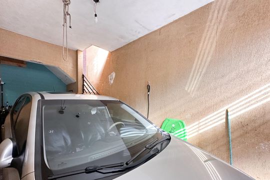 Garagem de casa à venda com 3 quartos, 180m² em Baeta Neves, São Bernardo do Campo