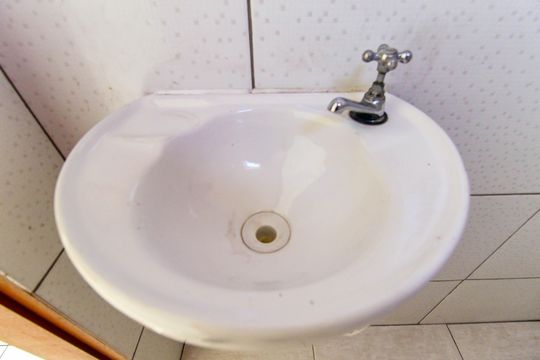 Banheiro de casa para alugar com 1 quarto, 25m² em Vila Carolina, São Paulo