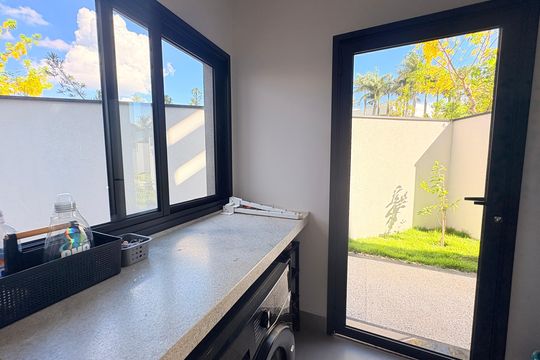 Área de Serviço de casa de condomínio à venda com 4 quartos, 500m² em Jardim Samambaia, Jundiaí