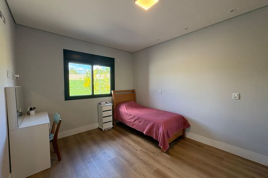 Demi-Suíte 2 de casa de condomínio à venda com 4 quartos, 500m² em Jardim Samambaia, Jundiaí
