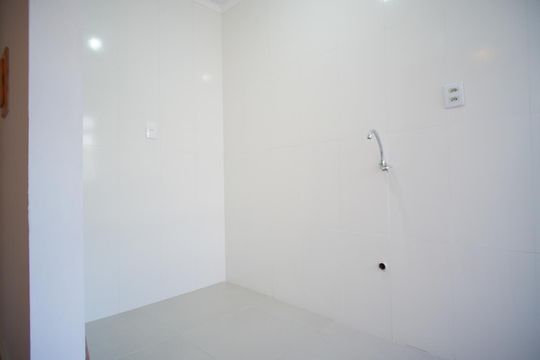 Apartamento à venda com 1 quarto, 64m² em Vila Ipiranga, Porto Alegre