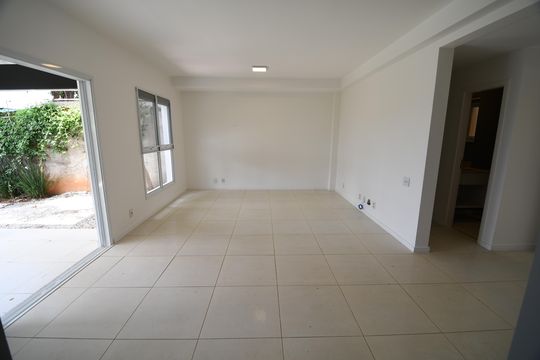 Casa de Condomínio à venda com 3 quartos, 415m² em Jardim das Palmeiras, Campinas
