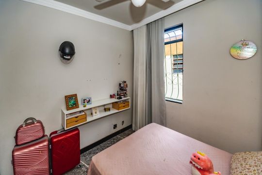 Apartamento para alugar com 3 quartos, 92m² em Vila Cloris, Belo Horizonte