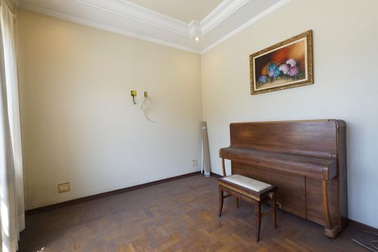 Casa para alugar com 3 quartos, 250m² em Vila Monumento, São Paulo