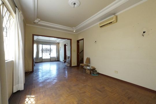 Casa à venda com 3 quartos, 250m² em Vila Monumento, São Paulo