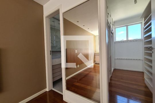 Apartamento à venda com 4 quartos, 196m² em Anchieta, Belo Horizonte
