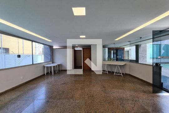 Apartamento à venda com 4 quartos, 196m² em Anchieta, Belo Horizonte