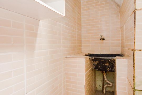 Área de Serviço de casa à venda com 2 quartos, 122m² em Jardim Flor da Montanha, Guarulhos