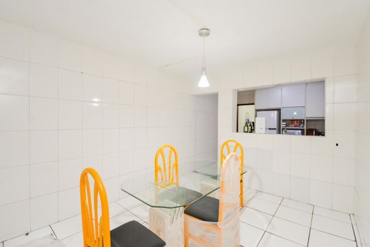 Cozinha de casa à venda com 2 quartos, 122m² em Jardim Flor da Montanha, Guarulhos