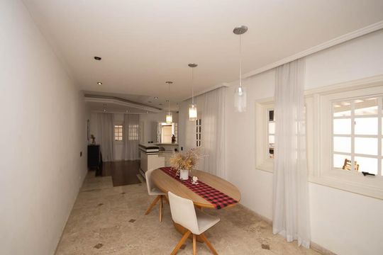 Sala de Jantar de casa à venda com 4 quartos, 384m² em Tremembé, São Paulo