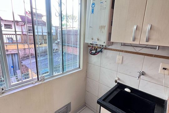 Área de Serviço de apartamento para alugar com 2 quartos, 58m² em Jardim Botânico, Porto Alegre