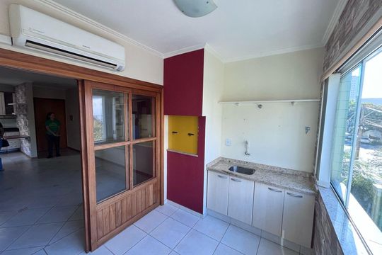 Varanda da Sala de apartamento para alugar com 2 quartos, 58m² em Jardim Botânico, Porto Alegre