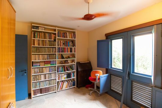 Casa de Condomínio para alugar com 4 quartos, 270m² em Várzea das Moças, Niterói