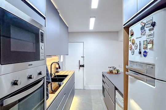 Cozinha de apartamento à venda com 2 quartos, 93m² em Vila Gomes Cardim, São Paulo