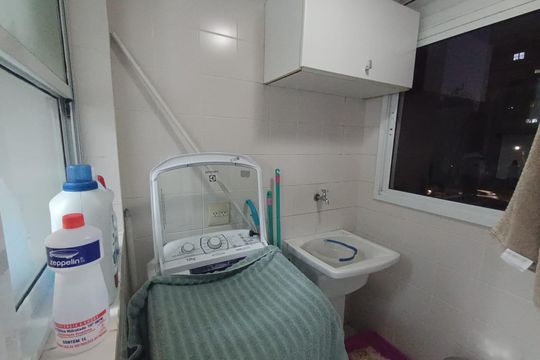 Área de Serviço  de apartamento para alugar com 2 quartos, 58m² em Glória, Porto Alegre