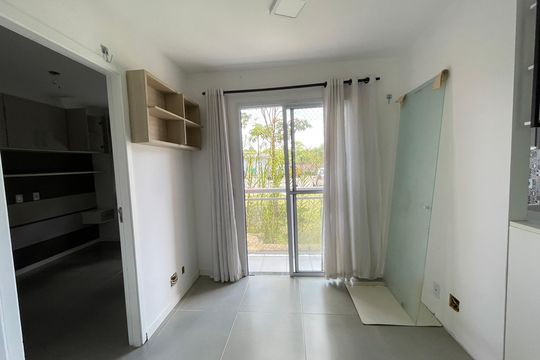 Sala de apartamento para alugar com 1 quarto, 45m² em Bairro Nakamura Park, Cotia