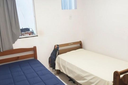Quarto de apartamento à venda com 2 quartos, 45m² em Itanhangá, Rio de Janeiro