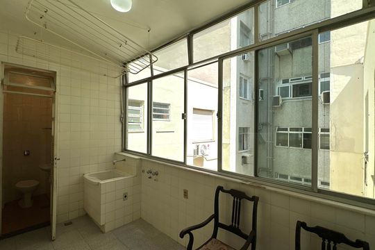 Apartamento à venda com 3 quartos, 180m² em Copacabana, Rio de Janeiro