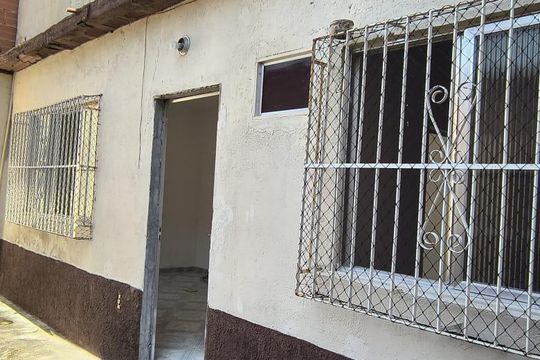 Casa à venda com 2 quartos, 55m² em Tauá, Rio de Janeiro