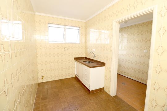 Cozinha de apartamento para alugar com 2 quartos, 70m² em Jardim Bela Vista, Santo André