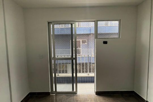 Apartamento para alugar com 2 quartos, 83m² em Recreio dos Bandeirantes, Rio de Janeiro