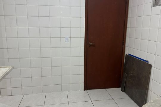 Cozinha de apartamento à venda com 3 quartos, 83m² em Recreio dos Bandeirantes, Rio de Janeiro