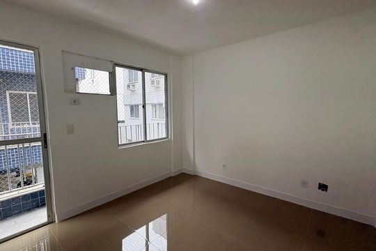 Apartamento para alugar com 2 quartos, 83m² em Recreio dos Bandeirantes, Rio de Janeiro