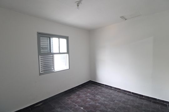 Casa para alugar com 1 quarto, 50m² em Jardim Pedreira, São Paulo