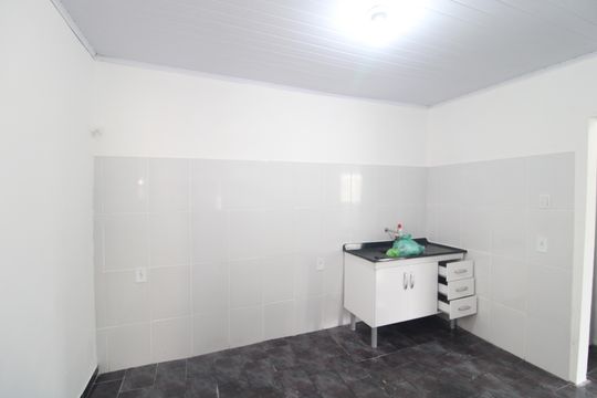 Casa para alugar com 1 quarto, 50m² em Jardim Pedreira, São Paulo
