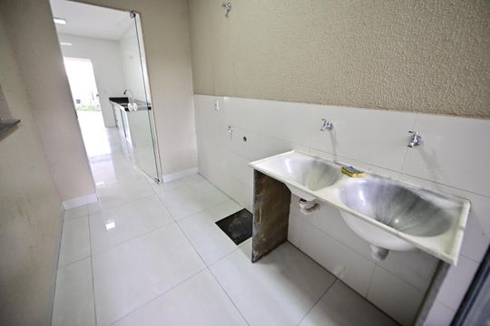 Área de Serviço de casa à venda com 3 quartos, 180m² em Setor Três Marias, Goiânia