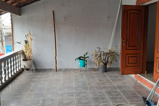 Casa para alugar com 3 quartos, 277m² em Vila Camilópolis, Santo André