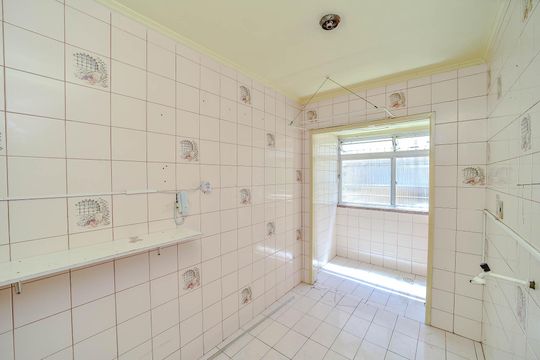 Cozinha de apartamento à venda com 1 quarto, 57m² em Jardim Dona Leopoldina, Porto Alegre