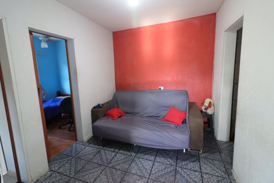 Casa à venda com 5 quartos, 220m² em Bussocaba, Osasco