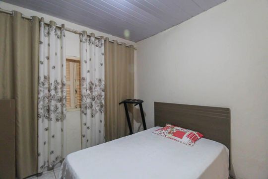 Quarto de casa à venda com 13 quartos, 490m² em Chácara Mafalda, São Paulo