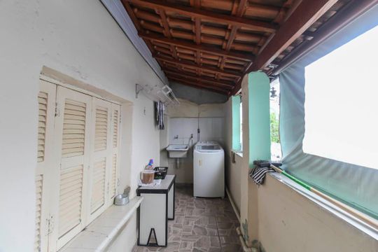 Área de Serviço de casa à venda com 13 quartos, 490m² em Chácara Mafalda, São Paulo