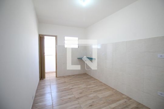 Apartamento para alugar com 1 quarto, 59m² em Pari, São Paulo