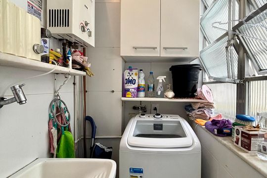 Área de serviço  de apartamento para alugar com 3 quartos, 150m² em Copacabana, Rio de Janeiro
