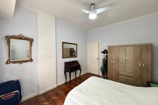 Quarto 1 de apartamento para alugar com 3 quartos, 150m² em Copacabana, Rio de Janeiro
