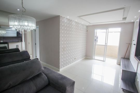 Sala de apartamento à venda com 3 quartos, 74m² em Taquara, Rio de Janeiro