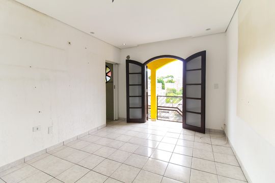 Suíte de casa à venda com 4 quartos, 125m² em Vila Regina, São Paulo