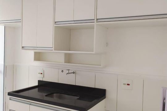 Cozinha de apartamento à venda com 2 quartos, 47m² em Parque Esmeralda, São Paulo