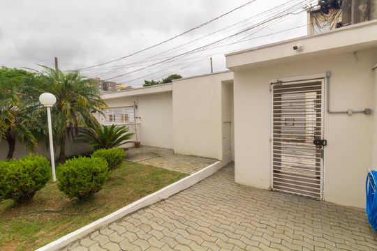 Área comum de casa de condomínio à venda com 3 quartos, 169m² em Vila Jacuí, São Paulo