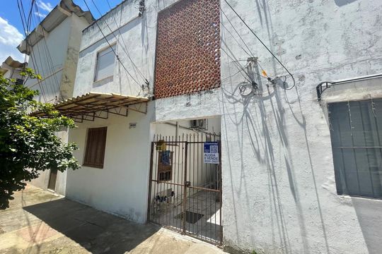 Fachada de kitnet/studio à venda com 1 quarto, 40m² em Centro, São Leopoldo
