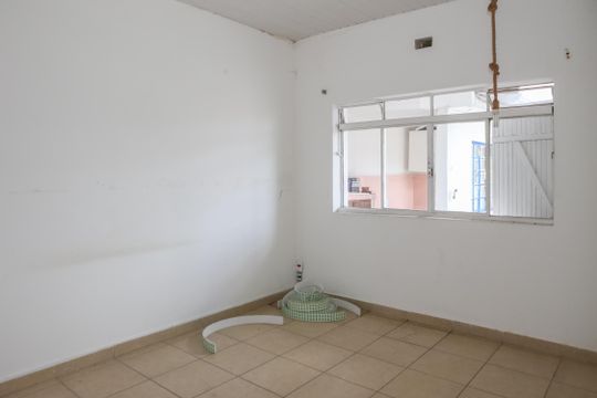 Casa à venda com 3 quartos, 230m² em Vila Romana, São Paulo