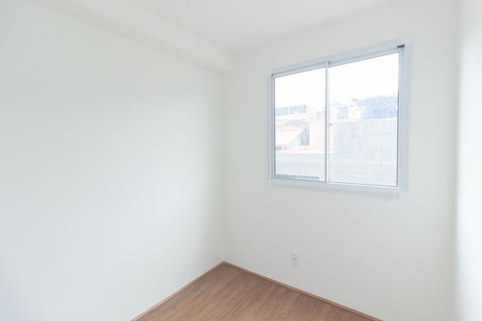 Quarto 2 de apartamento à venda com 2 quartos, 32m² em Vila Carmosina, São Paulo